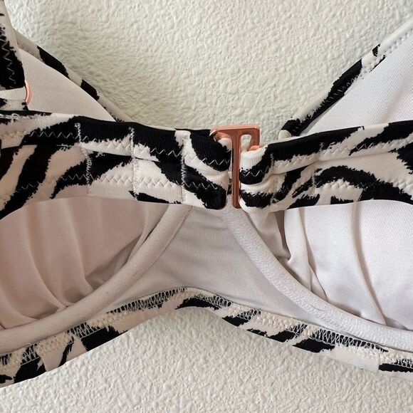 Shade Shore  Women's Bralette Bikini Top  Zebra Print 34 DD - Picture 4 of 7